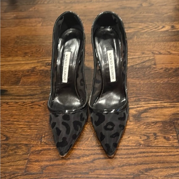 Manolo Blahnik Black Leopard Print Heels - Picture 2 of 8
